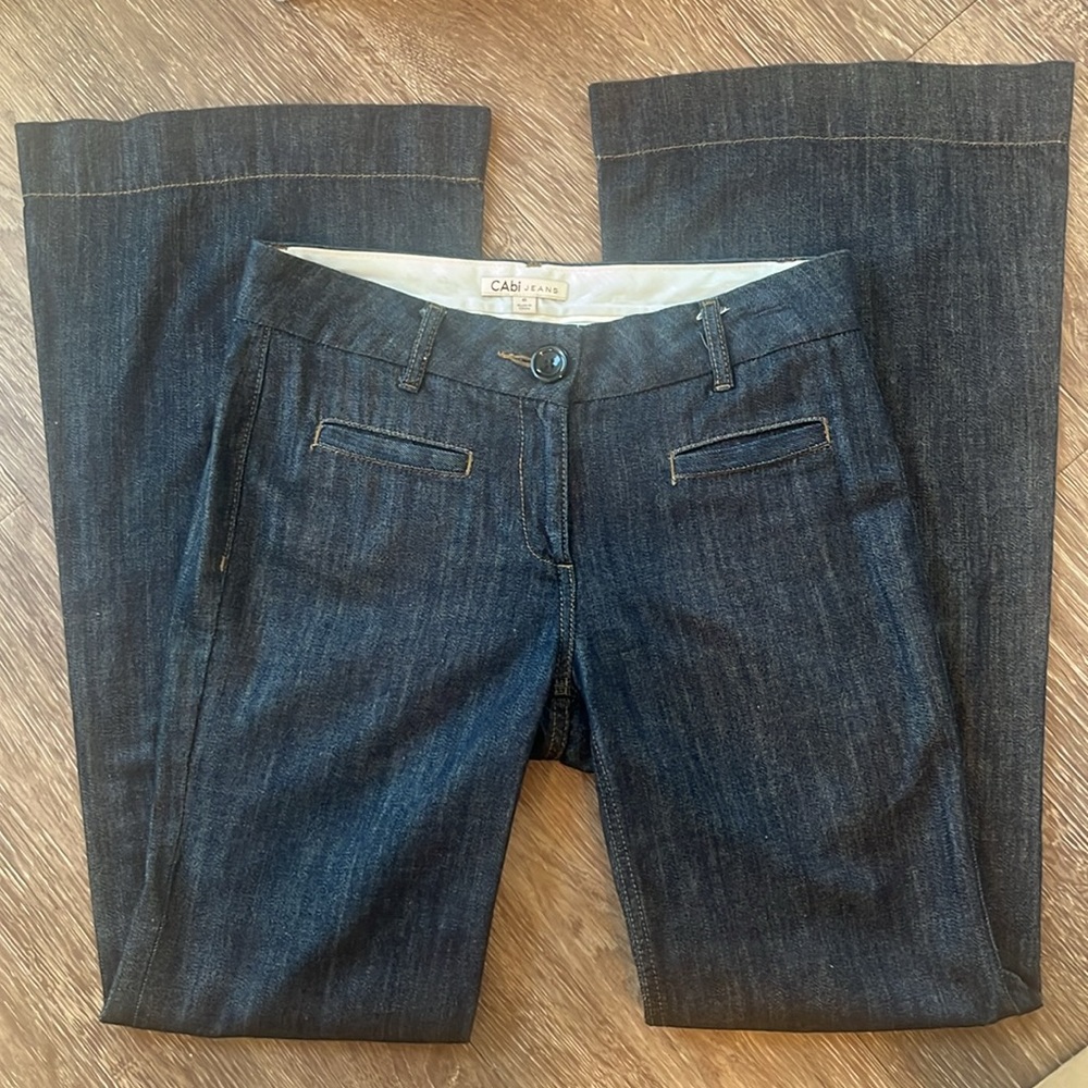 Cabi Mid Rise Dark Blue Wide Leg Jeans Size 6 Inseam 33 “